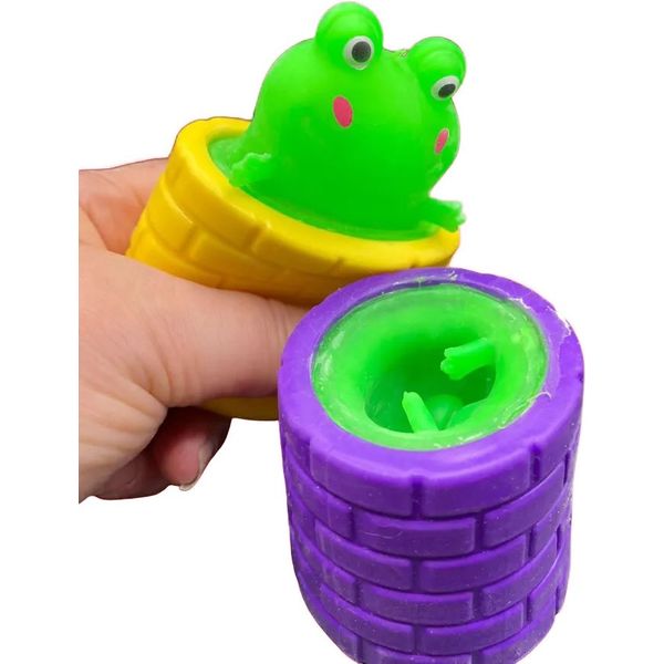 Игрушка-антистресс Лягушка выскакивающая из колодца (нажми и я появлюсь)